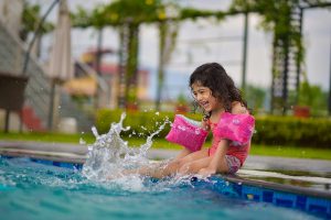 Kids swimming lessons safety