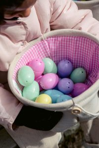 How to Host an Easter Egg Hunt