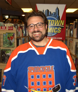 kevin smith smiling